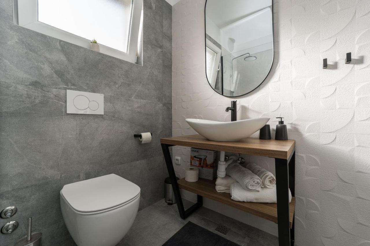 Luxury D Apartments Бибине Екстериор снимка